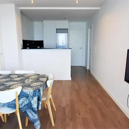 Apartman De 3 Con Terraza, Piscina, Parking Y Aire Acondicionado En - Es-170-54