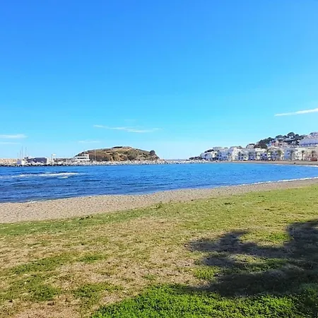 De 3 Con Terraza, Piscina, Parking Y Aire Acondicionado En - Es-170-54 Llança